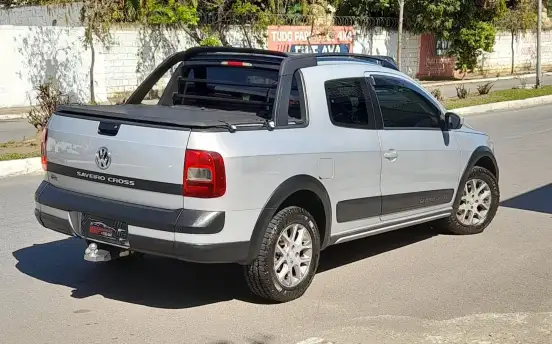 VOLKSWAGEN-SAVEIRO-2015