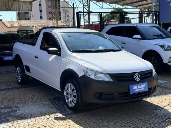 VOLKSWAGEN-SAVEIRO-2010