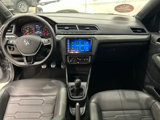 VOLKSWAGEN-SAVEIRO-2025