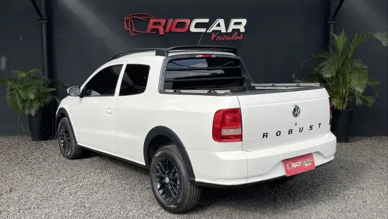 VOLKSWAGEN-SAVEIRO-2020