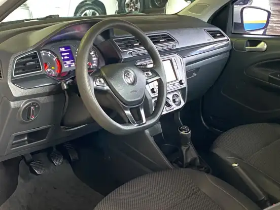 VOLKSWAGEN-SAVEIRO-2023