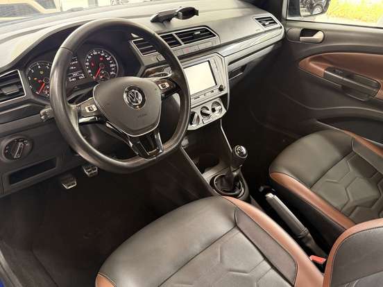VOLKSWAGEN-SAVEIRO-1.6 CROSS CD 16V FLEX 2P MANUAL VOLKSWAGEN-SAVEIRO-2018