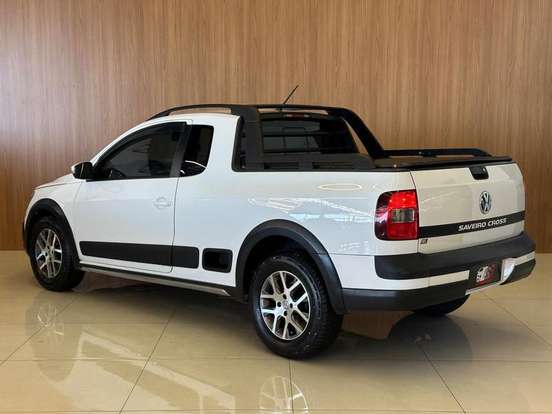 VOLKSWAGEN-SAVEIRO-2014