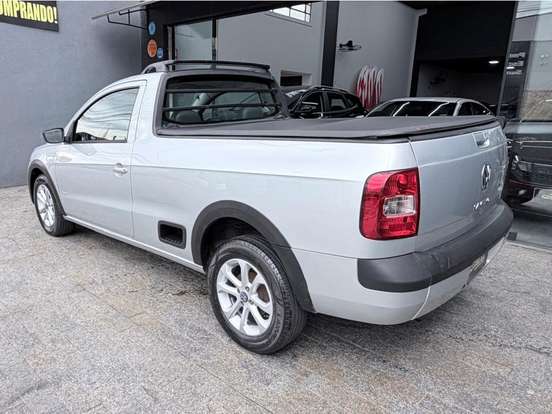 VOLKSWAGEN-SAVEIRO-2011