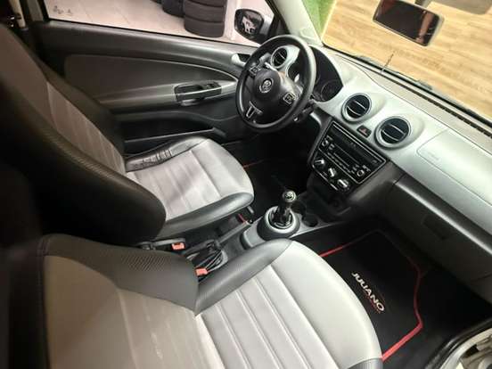 VOLKSWAGEN-SAVEIRO-1.6 MI HIGHLINE CD 8V FLEX 2P MANUAL VOLKSWAGEN-SAVEIRO-2015