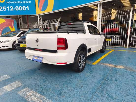 VOLKSWAGEN-SAVEIRO-2019