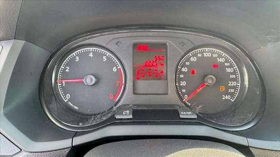 VOLKSWAGEN-SAVEIRO-2024