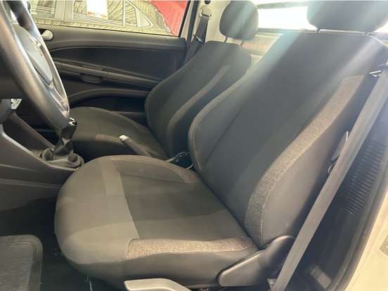 VOLKSWAGEN-SAVEIRO-1.6 MSI ROBUST CS 16V FLEX 2P MANUAL VOLKSWAGEN-SAVEIRO-2025