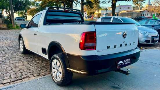 VOLKSWAGEN-SAVEIRO-2018