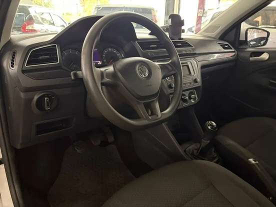 VOLKSWAGEN-SAVEIRO-2020