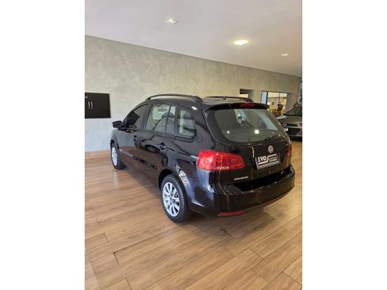 VOLKSWAGEN-SPACEFOX-2013