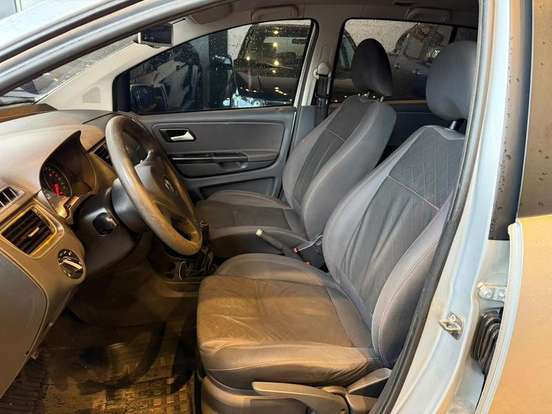 VOLKSWAGEN-SPACEFOX-1.6 MI HIGHLINE 8V FLEX 4P MANUAL VOLKSWAGEN-SPACEFOX-2013