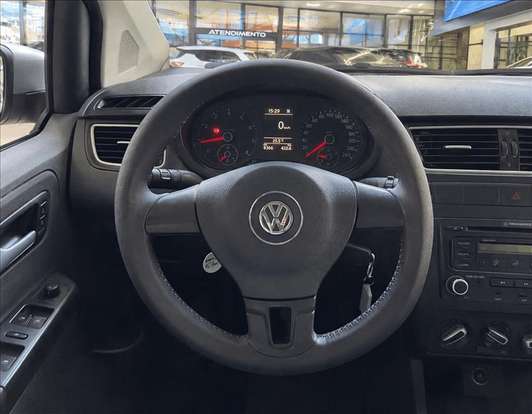 VOLKSWAGEN-SPACEFOX-1.6 MI TREND 8V FLEX 4P AUTOMATIZADO VOLKSWAGEN-SPACEFOX-2013
