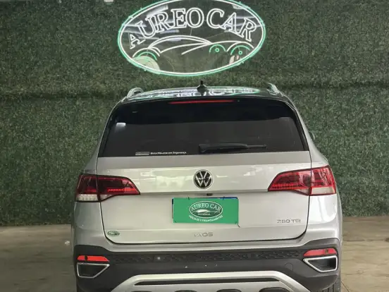 VOLKSWAGEN-TAOS-1.4 250 TSI TOTAL FLEX HIGHLINE AUTOMÁTICO VOLKSWAGEN-TAOS-2023
