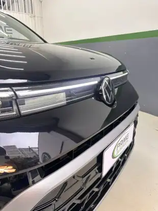 VOLKSWAGEN-TAOS-2026