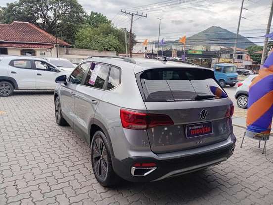 VOLKSWAGEN-TAOS-2025