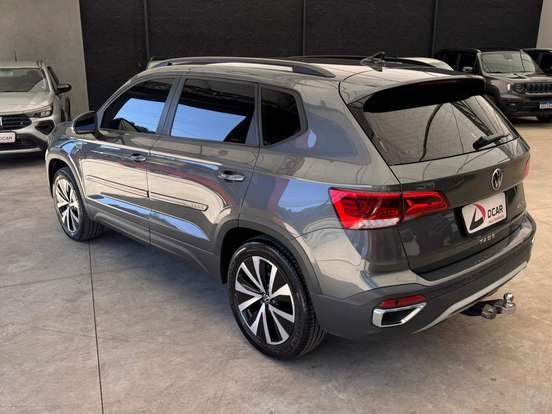 VOLKSWAGEN-TAOS-1.4 250 TSI TOTAL FLEX COMFORTLINE AUTOMÁTICO VOLKSWAGEN-TAOS-2023