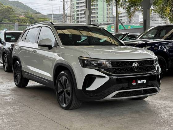VOLKSWAGEN TAOS 1.4 250 TSI TOTAL FLEX COMFORTLINE AUTOMÁTICO