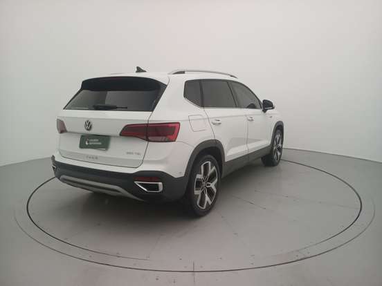 VOLKSWAGEN-TAOS-1.4 250 TSI TOTAL FLEX HIGHLINE AUTOMÁTICO VOLKSWAGEN-TAOS-2025