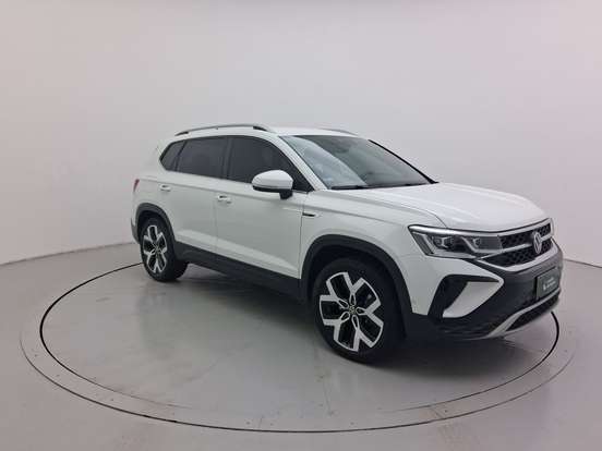 VOLKSWAGEN-TAOS-2025