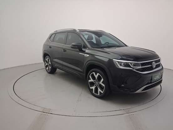 VOLKSWAGEN-TAOS-2025