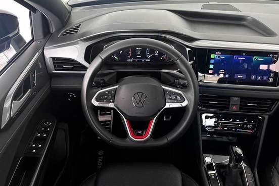 VOLKSWAGEN-TAOS-2025