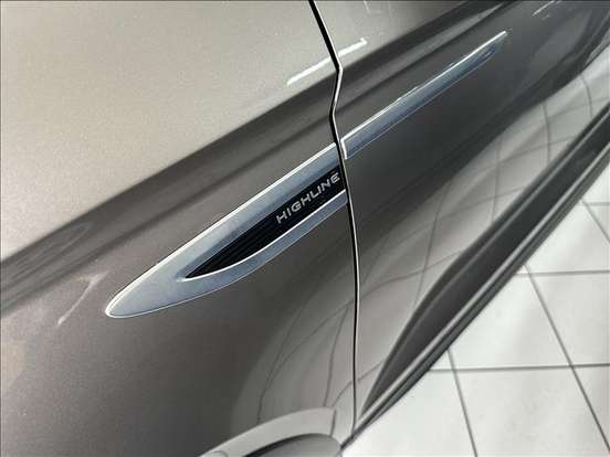 VOLKSWAGEN-TAOS-1.4 250 TSI TOTAL FLEX HIGHLINE AUTOMÁTICO VOLKSWAGEN-TAOS-2022
