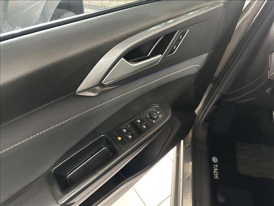 VOLKSWAGEN-TAOS-1.4 250 TSI TOTAL FLEX HIGHLINE AUTOMÁTICO VOLKSWAGEN-TAOS-2022