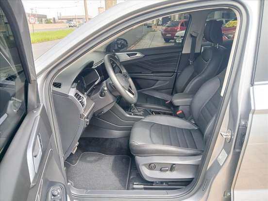 VOLKSWAGEN-TAOS-1.4 250 TSI TOTAL FLEX HIGHLINE AUTOMÁTICO VOLKSWAGEN-TAOS-2025