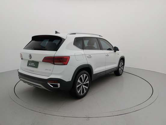 VOLKSWAGEN-TAOS-1.4 250 TSI TOTAL FLEX HIGHLINE AUTOMÁTICO VOLKSWAGEN-TAOS-2023