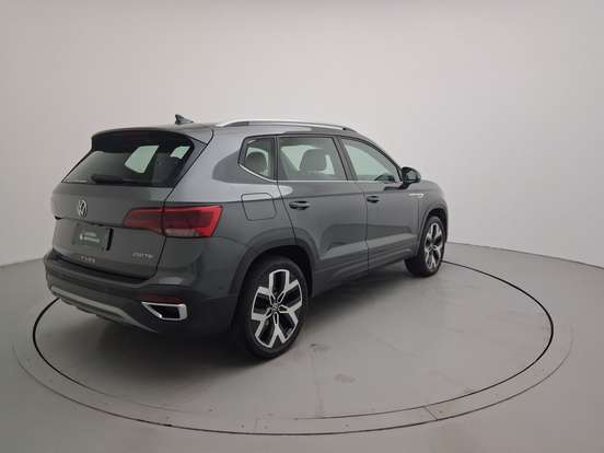 VOLKSWAGEN-TAOS-1.4 250 TSI TOTAL FLEX HIGHLINE AUTOMÁTICO VOLKSWAGEN-TAOS-2024