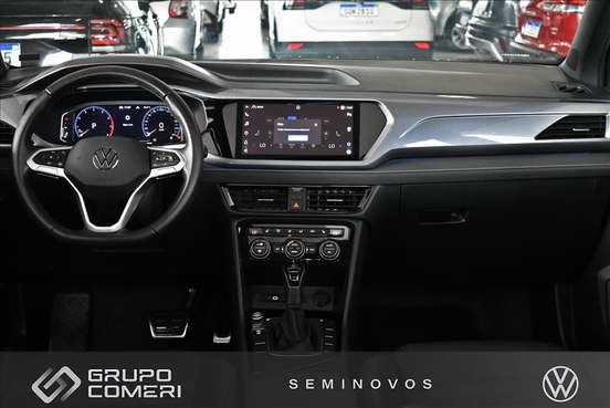 VOLKSWAGEN-TAOS-2022
