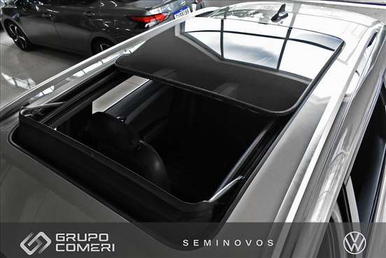 VOLKSWAGEN-TAOS-2022