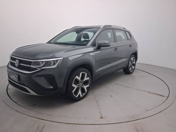 VOLKSWAGEN TAOS 1.4 250 TSI TOTAL FLEX HIGHLINE AUTOMÁTICO