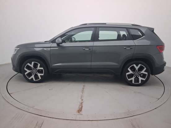 VOLKSWAGEN-TAOS-2024