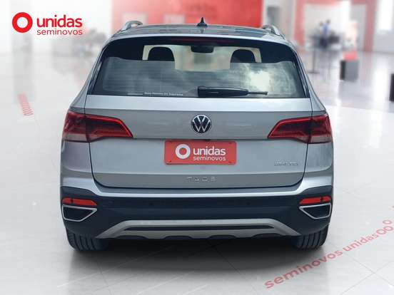 VOLKSWAGEN-TAOS-2024