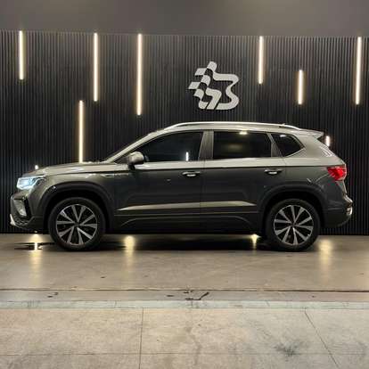 VOLKSWAGEN-TAOS-2022