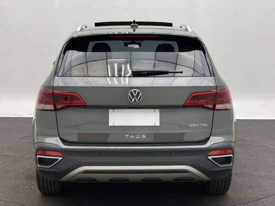 VOLKSWAGEN-TAOS-1.4 250 TSI TOTAL FLEX HIGHLINE AUTOMÁTICO VOLKSWAGEN-TAOS-2022