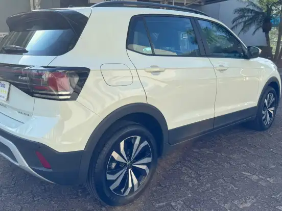 VOLKSWAGEN-T-CROSS-1.0 200 TSI TOTAL FLEX AUTOMÁTICO VOLKSWAGEN-T-CROSS-2024