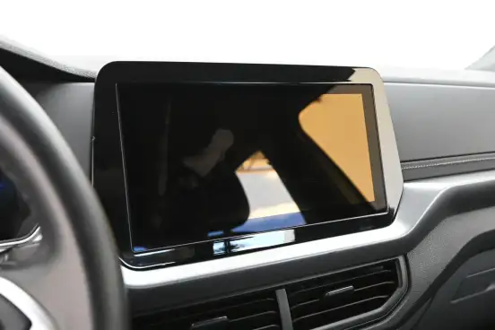 VOLKSWAGEN-T-CROSS-2024