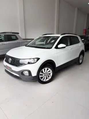 VOLKSWAGEN-T-CROSS-1.0 200 TSI TOTAL FLEX AUTOMÁTICO VOLKSWAGEN-T-CROSS-2020