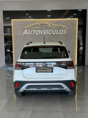 VOLKSWAGEN-T-CROSS-2024