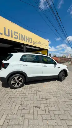 VOLKSWAGEN-T-CROSS-2022