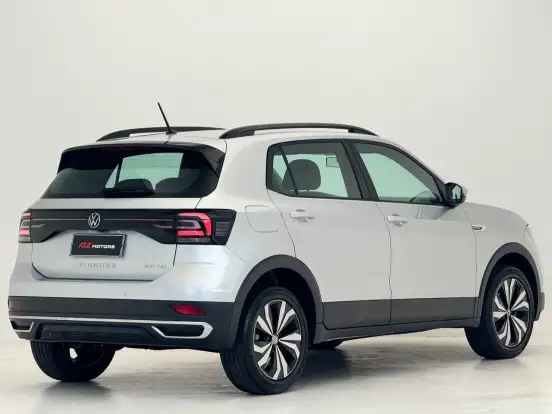 VOLKSWAGEN-T-CROSS-2023