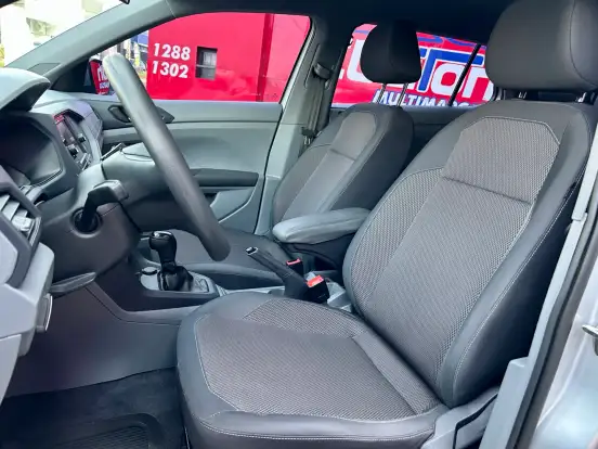 VOLKSWAGEN-T-CROSS-2020