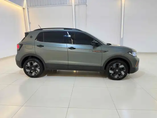 VOLKSWAGEN-T-CROSS-1.4 250 TSI TOTAL FLEX EXTREME AUTOMÁTICO VOLKSWAGEN-T-CROSS-2025