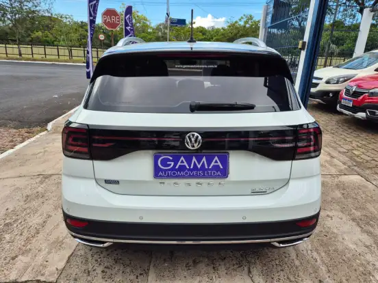 VOLKSWAGEN-T-CROSS-1.4 250 TSI TOTAL FLEX HIGHLINE AUTOMÁTICO VOLKSWAGEN-T-CROSS-2019
