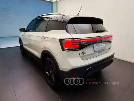 VOLKSWAGEN-T-CROSS-2024