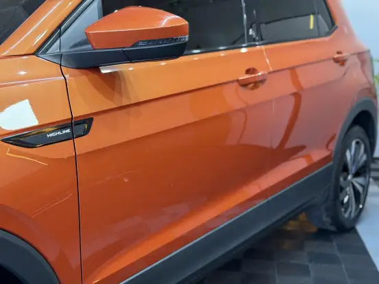 VOLKSWAGEN-T-CROSS-1.4 250 TSI TOTAL FLEX HIGHLINE AUTOMÁTICO VOLKSWAGEN-T-CROSS-2019