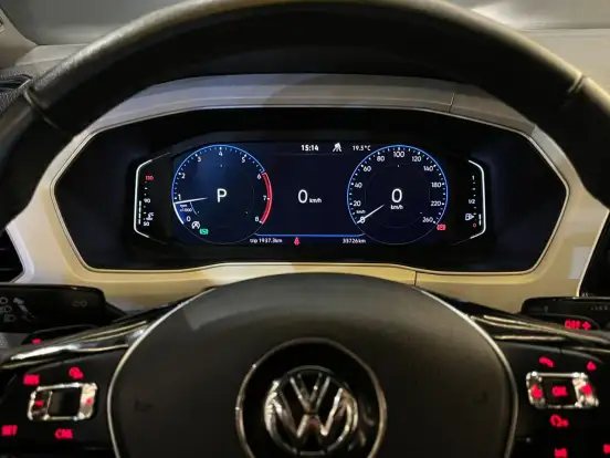 VOLKSWAGEN-T-CROSS-2021